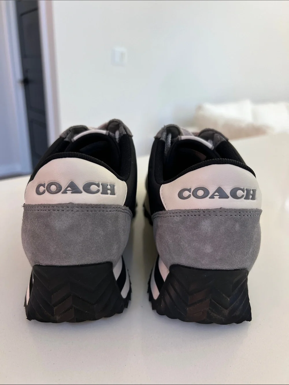 Coach runner lace up sneakers black and chalk gray cream C logo size 6.5